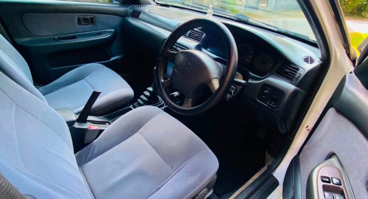 Nissan Sunny FB14