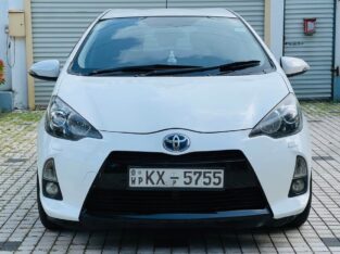 Toyota Aqua 2013 S Limited Home use Car For Sale