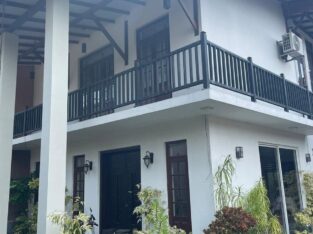 LUXURY HOUSE FOR SALE IN YAKKALA TOWN