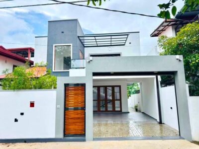 AN EXCELLENT OPPORTUNITY FOR THOSE SEEKING A BEAUTIFUL HOME
