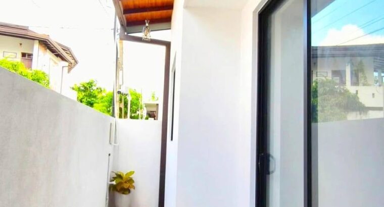 Brand New Single Storey House For Sale In Athurugiriya.