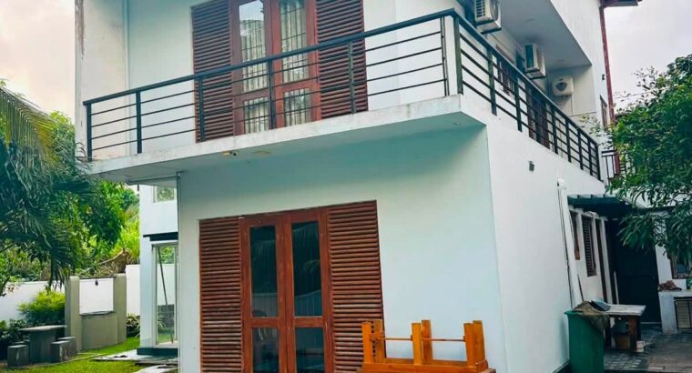 Luxury 3-Story House for Sale in Dodangoda – Prime Location