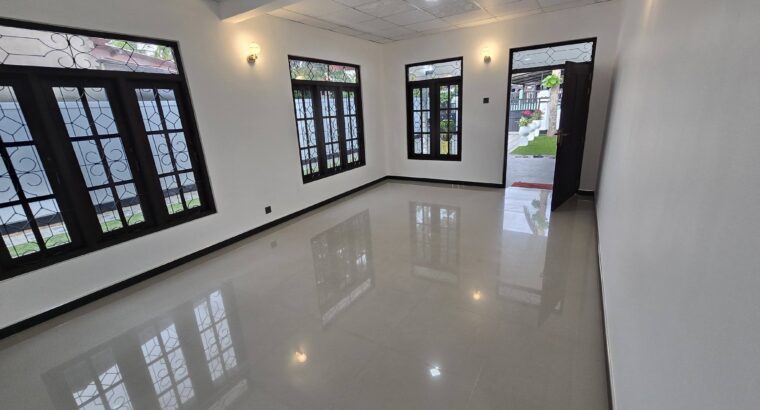 A fully equipped house is for sale in the Kadirana area of Negombo.