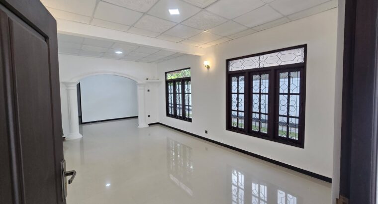 A fully equipped house is for sale in the Kadirana area of Negombo.