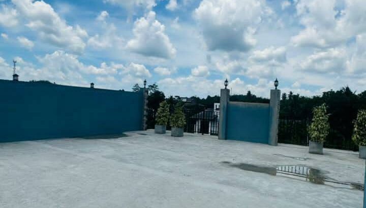 KAHATHUDUWA BRAND NEW BOX TYPE MODERN HOUSEWITH ROOF TOP AREA