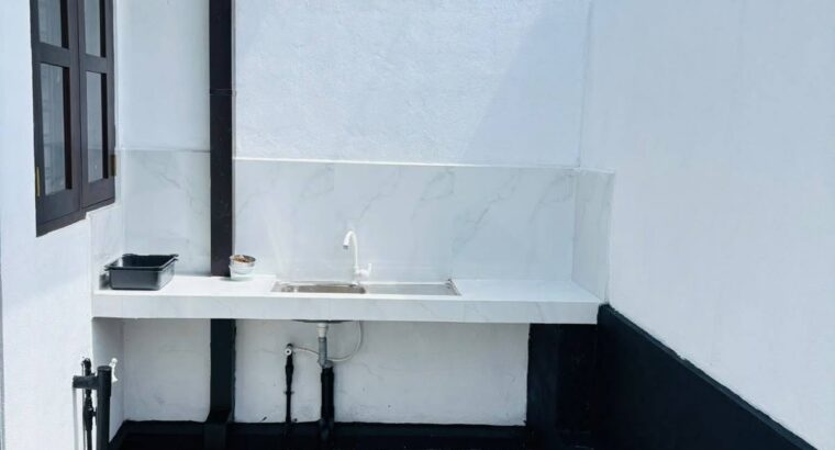 Brand New Single Storey House For Sale In Athurugiriya.