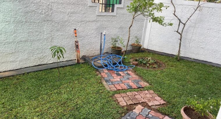 House for Sale with furniture – kadawatha