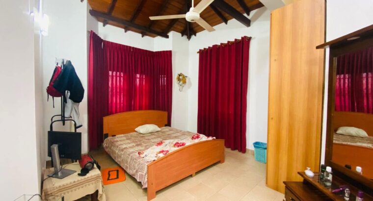 House for Sale with furniture – kadawatha