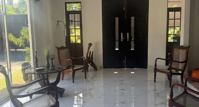 Luxury House for Sale in Yakkala Town