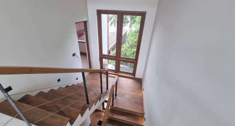 Newly Build Luxury 3 Storyed House For Sale In Thalawathugoda
