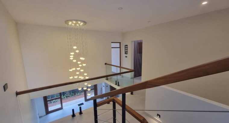 Newly Build Luxury 3 Storyed House For Sale In Thalawathugoda