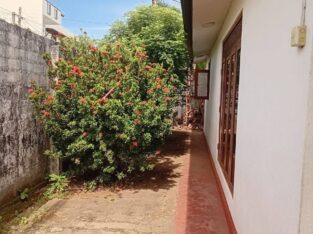 HOUSE FOR SALE – ST. RITA’S ROAD, MOUNT LAVINIA