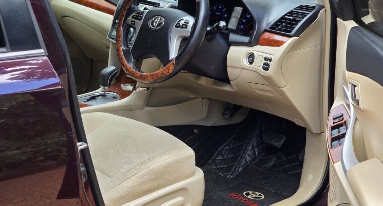 Toyota Premio G Superior