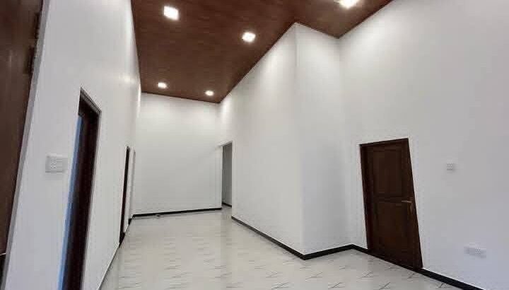 BRAND NEW, FULLY EQUIPPED, 4-BEDROOM HOUSE (NEVER OCCUPIED) LOCATED 500M FROM HIGH LEVEL ROAD IN WATARAKA, HOMAGAMA