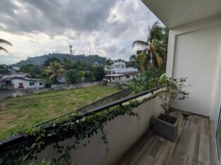 LUXURY HOUSE FOR SALE KANDY