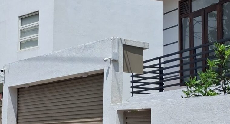 BRAND-NEW 3-STOREY HOUSE FOR SALE IN NUGEGODA