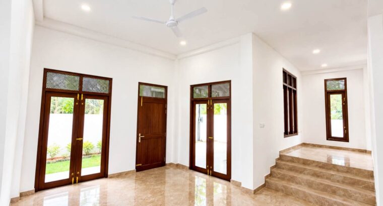 BRAND NEW HOUSE FOR SALE HOMAGAMA