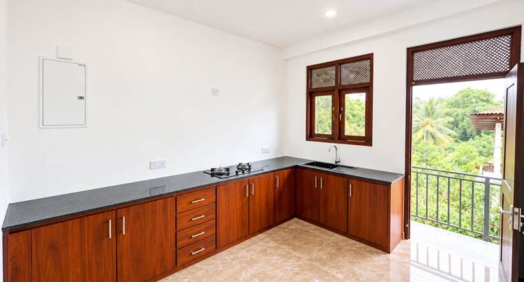 BRAND NEW HOUSE FOR SALE HOMAGAMA