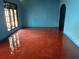 HOUSE FOR SALE IN ERIYAWATIYA ROAD KIRIBATHGODA