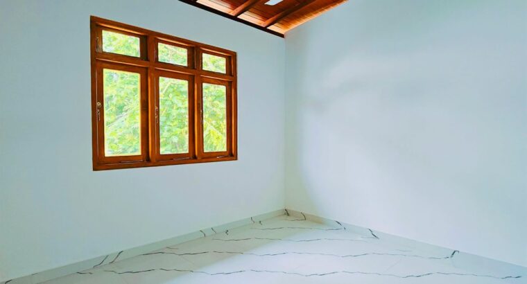 SUPER LUXURY 2-STOREY HOUSE WITH ROOFTOP FOR SALE – POLGASOWITA, KOTTAWA ROAD