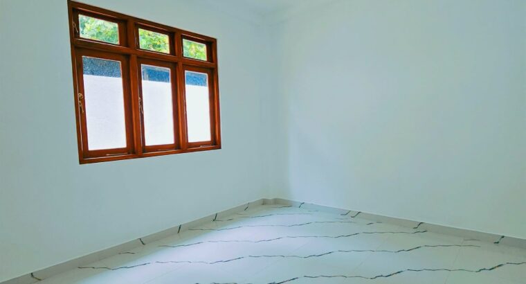 SUPER LUXURY 2-STOREY HOUSE WITH ROOFTOP FOR SALE – POLGASOWITA, KOTTAWA ROAD