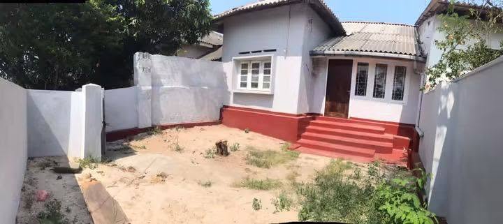 HOUSE FOR RENT IN RATHMALANA