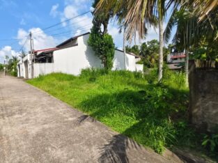 LAND FOR SALE – HOKANDARA / THALAWATHUGODA